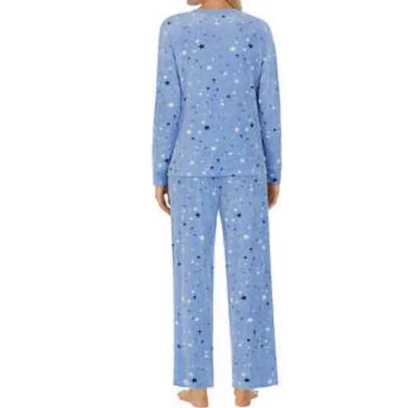 Nautica Silky Fleece Pajama Set - Picture 4 of 8